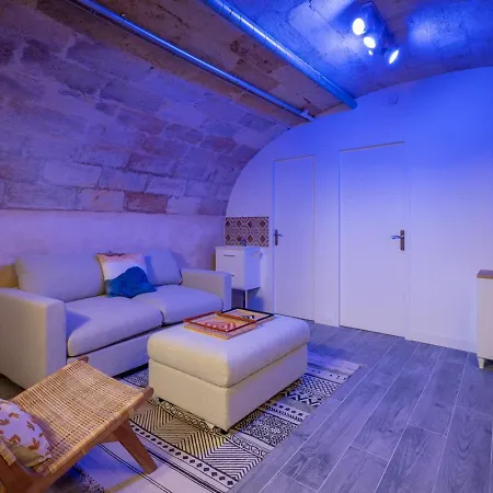 Centre Proche Tramway Apartment