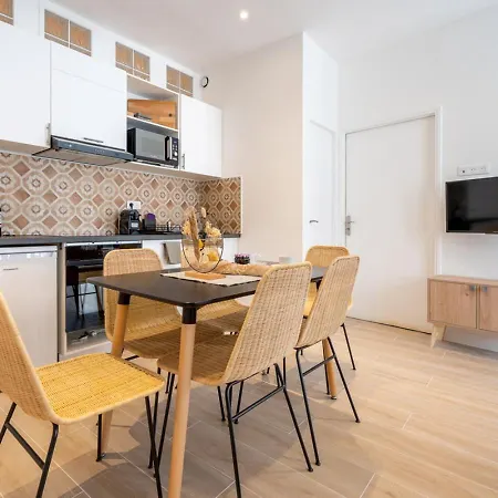 Centre Proche Tramway Apartment *